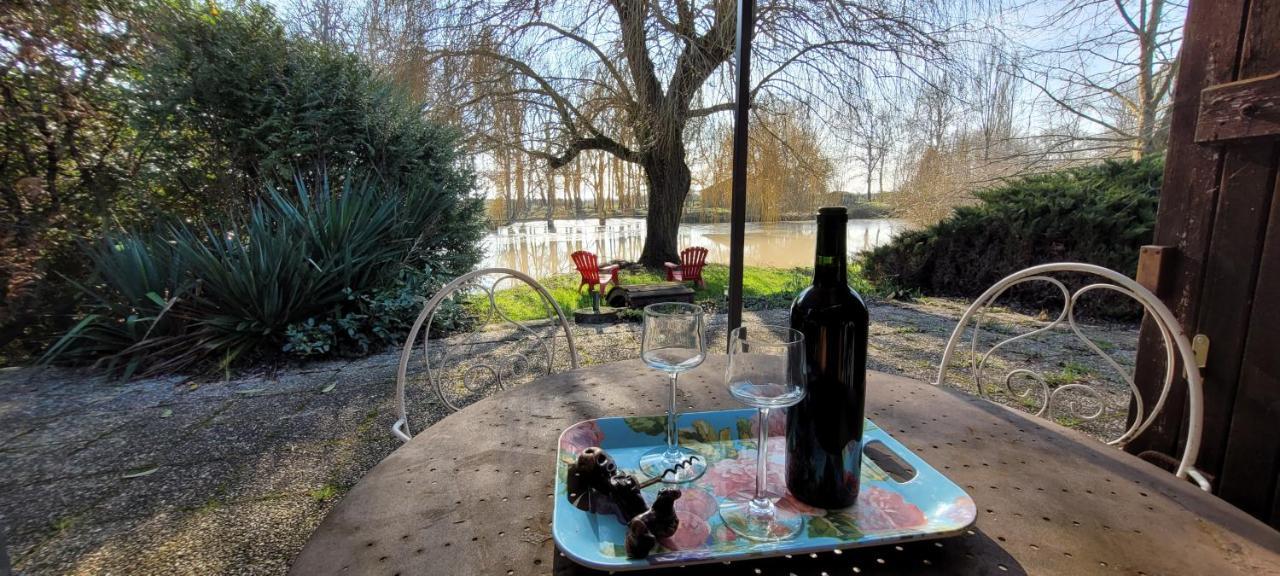 Les Grands Bois Villa Saint-Epain ภายนอก รูปภาพ