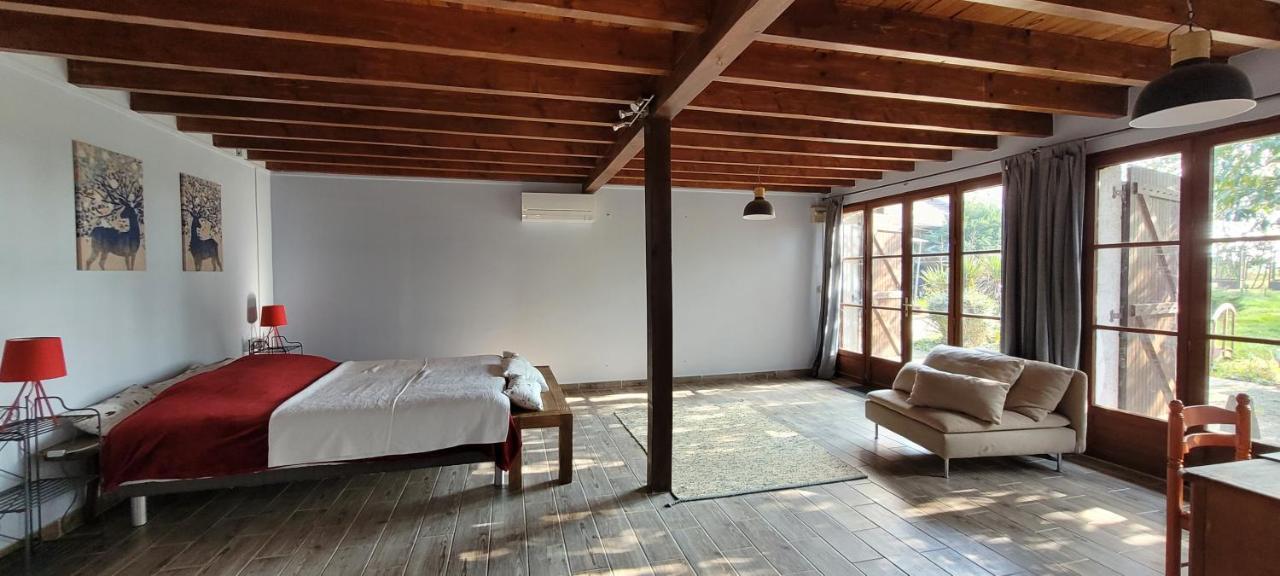 Les Grands Bois Villa Saint-Epain ภายนอก รูปภาพ
